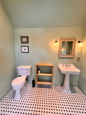 Tiling in Diss